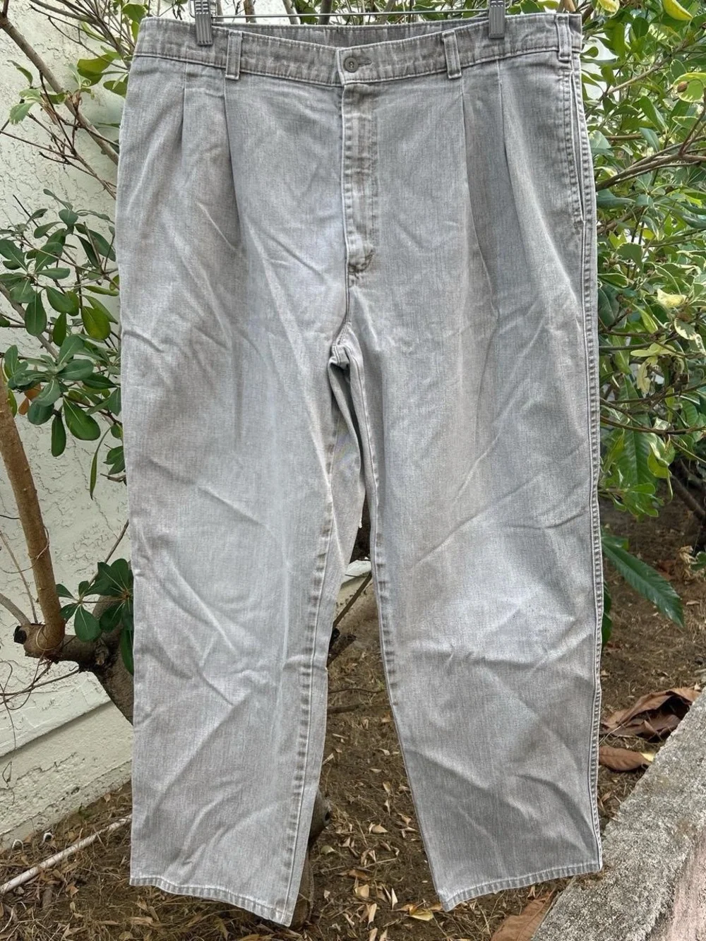 Vintage 90s Dockers Gray Pleated Pants 38x29 Straight Leg Trousers